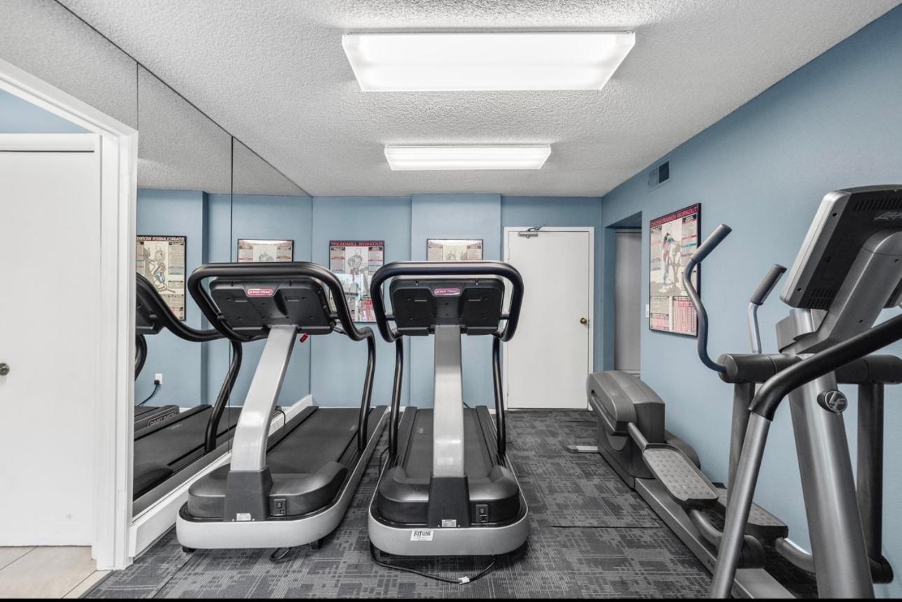 Apartamento Elegant Hollywood Retreat - Spacious 2br 2ba With Resort-style Amenities *