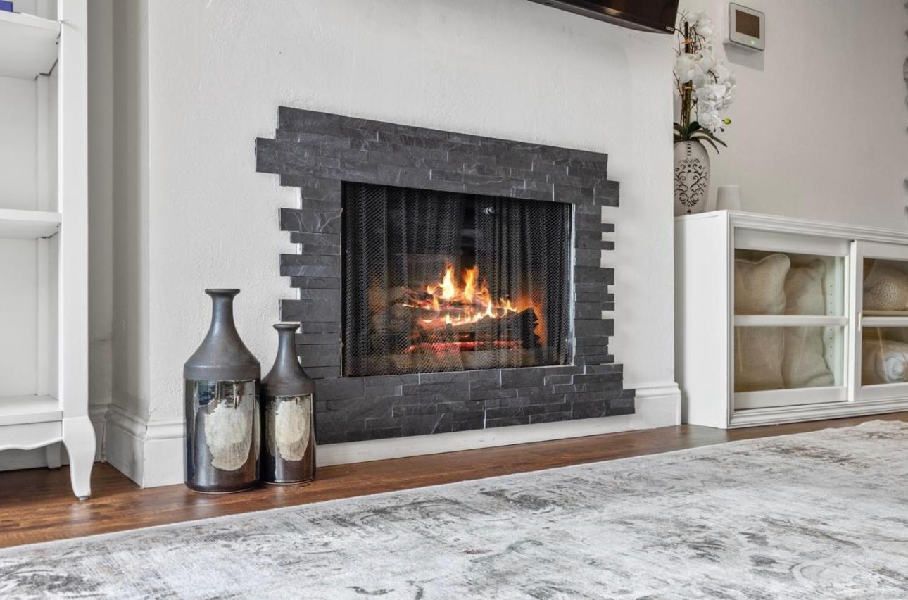 Apartamento Elegant Hollywood Retreat - Spacious 2br 2ba With Resort-style Amenities